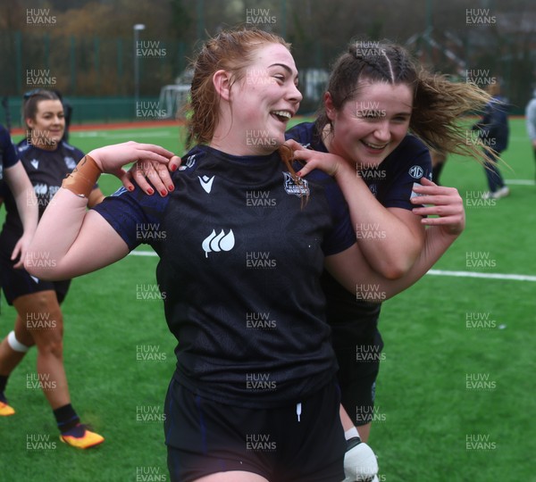 210226 - Gwalia Lightning v Glasgow - Celtic Challenge - Glasgow winning celebrations
