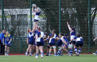 010325 - Gwalia Lightning v Wolfhounds - Celtic Challenge - Fiona Tuite of Wolfhounds 