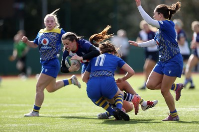 010325 - Gwalia Lightning v Wolfhounds - Celtic Challenge - Katie Corrigan of Wolfhounds is tackled by Caitlin Lewis of Gwalia Lightning 