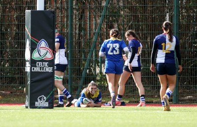 010325 - Gwalia Lightning v Wolfhounds - Celtic Challenge - Bryonie King of Gwalia Lightning celebrates scoring a try