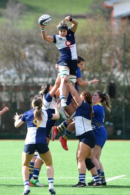 280226 - Gwalia Lightning v Wolfhounds - Celtic Challenge - Erin King of Wolfhounds wins the line-out