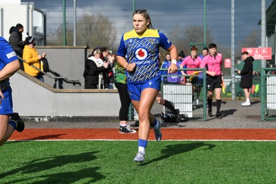 280226 - Gwalia Lightning v Wolfhounds - Celtic Challenge - Gwalia players run out at the start of the match