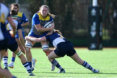 280226 - Gwalia Lightning v Wolfhounds - Celtic Challenge - Alaw Prys of Gwalia Lightning is challenged by Maebh Clenaghan of Wolfhounds