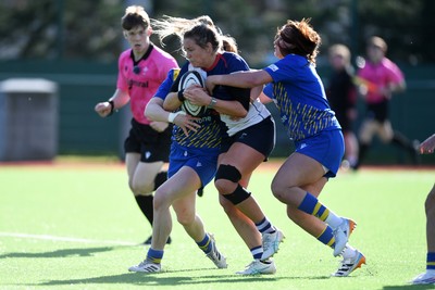 280226 - Gwalia Lightning v Wolfhounds - Celtic Challenge - Stacey Flood of Wolfhounds runs in to score a try