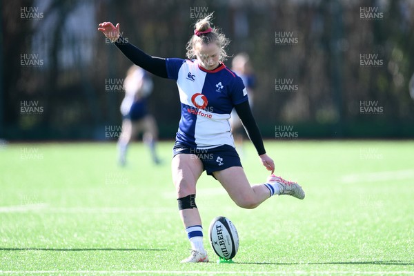 280226 - Gwalia Lightning v Wolfhounds - Celtic Challenge - Dannah O'Brien of Wolfhounds kicks the conversion