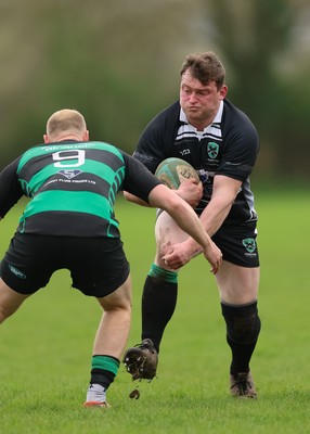 040426 - Caerleon v Gwernyfed RFC, Admiral National League 3 East Presentation - Gwernyfed RFC, in black and white, take on Caerleon having won the Admiral National League 3 East