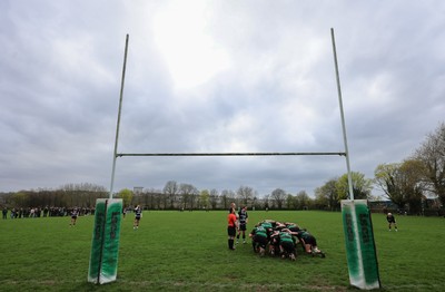 040426 - Caerleon v Gwernyfed RFC, Admiral National League 3 East Presentation - Gwernyfed RFC, in black and white, take on Caerleon having won the Admiral National League 3 East