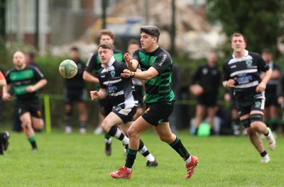 040426 - Caerleon v Gwernyfed RFC, Admiral National League 3 East Presentation - Gwernyfed RFC, in black and white, take on Caerleon having won the Admiral National League 3 East
