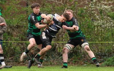040426 - Caerleon v Gwernyfed RFC, Admiral National League 3 East Presentation - Gwernyfed RFC, in black and white, take on Caerleon having won the Admiral National League 3 East