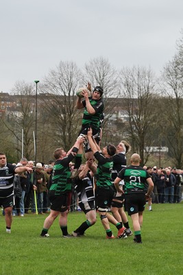 040426 - Caerleon v Gwernyfed RFC, Admiral National League 3 East Presentation - Gwernyfed RFC, in black and white, take on Caerleon having won the Admiral National League 3 East