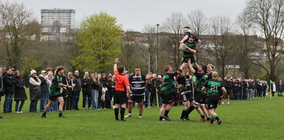 040426 - Caerleon v Gwernyfed RFC, Admiral National League 3 East Presentation - Gwernyfed RFC, in black and white, take on Caerleon having won the Admiral National League 3 East