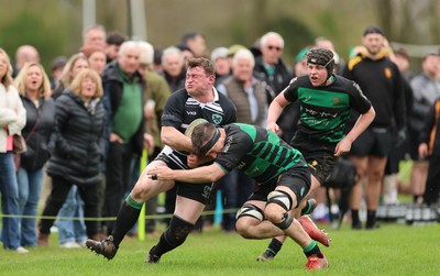 040426 - Caerleon v Gwernyfed RFC, Admiral National League 3 East Presentation - Gwernyfed RFC, in black and white, take on Caerleon having won the Admiral National League 3 East