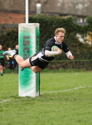 040426 - Caerleon v Gwernyfed RFC, Admiral National League 3 East Presentation - Gethin Davies of Gwernyfed dives in to score try