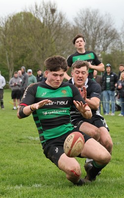 040426 - Caerleon v Gwernyfed RFC, Admiral National League 3 East Presentation - Gwernyfed RFC, in black and white, take on Caerleon having won the Admiral National League 3 East