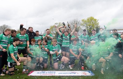 040426 - Caerleon v Gwernyfed RFC, Admiral National League 3 East Presentation - Gwernyfed RFC, in black and white, take on Caerleon having won the Admiral National League 3 East