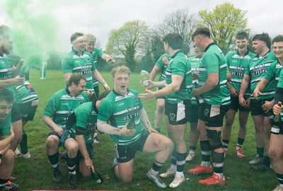 040426 - Caerleon v Gwernyfed RFC, Admiral National League 3 East Presentation - Gwernyfed celebrate after being presented with the  Admiral National League 3 East Trophy