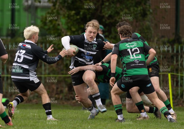 040426 - Caerleon v Gwernyfed RFC, Admiral National League 3 East Presentation - Gwernyfed RFC, in black and white, take on Caerleon having won the Admiral National League 3 East