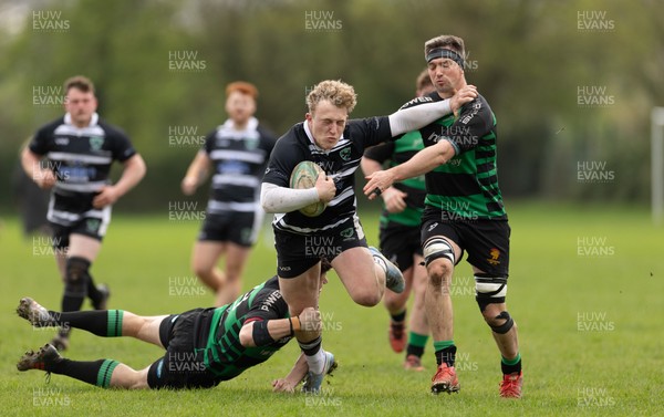 040426 - Caerleon v Gwernyfed RFC, Admiral National League 3 East Presentation - Gethin Davies of Gwernyfed  in action against Caerleon