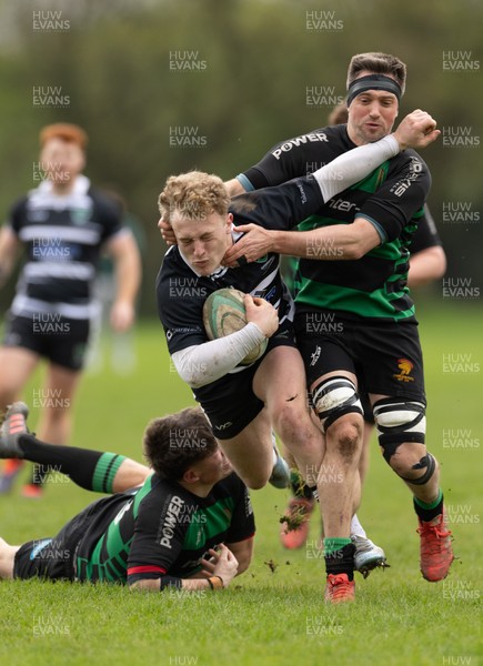 040426 - Caerleon v Gwernyfed RFC, Admiral National League 3 East Presentation - Gethin Davies of Gwernyfed  in action against Caerleon