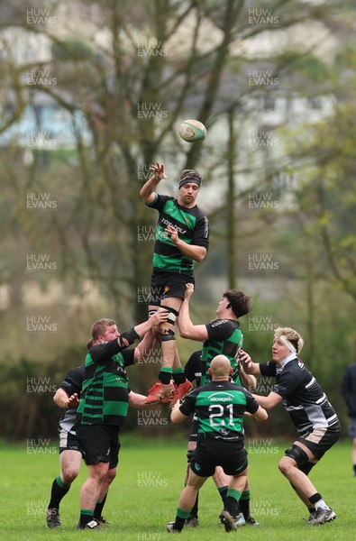 040426 - Caerleon v Gwernyfed RFC, Admiral National League 3 East Presentation - Gwernyfed RFC, in black and white, take on Caerleon having won the Admiral National League 3 East