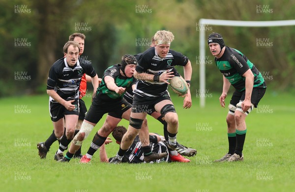 040426 - Caerleon v Gwernyfed RFC, Admiral National League 3 East Presentation - Gwernyfed RFC, in black and white, take on Caerleon having won the Admiral National League 3 East