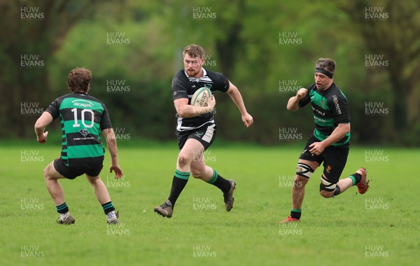 040426 - Caerleon v Gwernyfed RFC, Admiral National League 3 East Presentation - Gwernyfed RFC, in black and white, take on Caerleon having won the Admiral National League 3 East