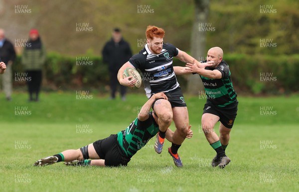 040426 - Caerleon v Gwernyfed RFC, Admiral National League 3 East Presentation - Gwernyfed RFC, in black and white, take on Caerleon having won the Admiral National League 3 East