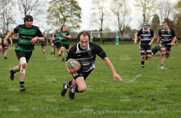 040426 - Caerleon v Gwernyfed RFC, Admiral National League 3 East Presentation - Luke Eckley  of Gwernyfed dives in to score try