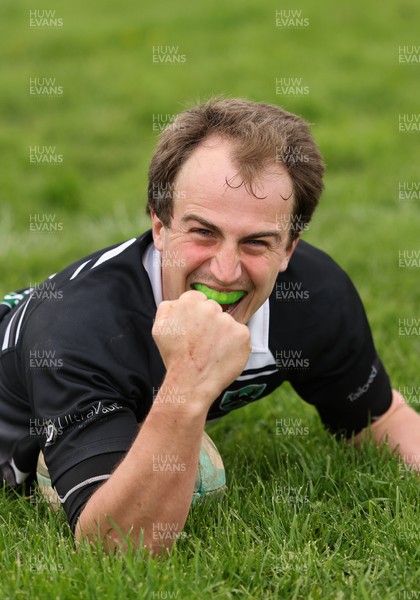 040426 - Caerleon v Gwernyfed RFC, Admiral National League 3 East Presentation - Luke Eckley  of Gwernyfed dives in to score try