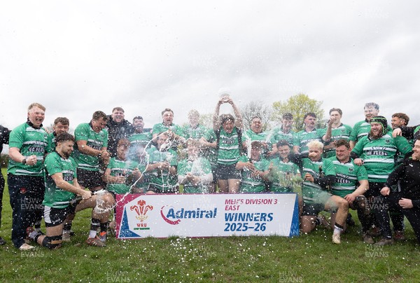 040426 - Caerleon v Gwernyfed RFC, Admiral National League 3 East Presentation - Gwernyfed celebrate after being presented with the  Admiral National League 3 East Trophy