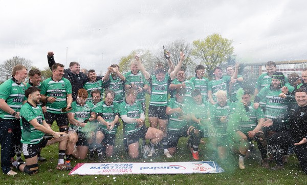040426 - Caerleon v Gwernyfed RFC, Admiral National League 3 East Presentation - Gwernyfed celebrate after being presented with the  Admiral National League 3 East Trophy