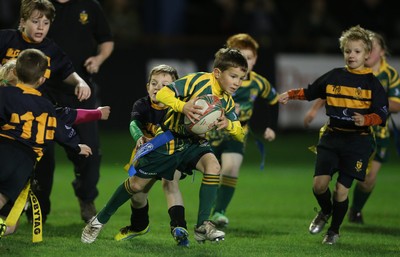141114 - Ospreys v Dragons - LV Cup -Half Time Tag Rugby