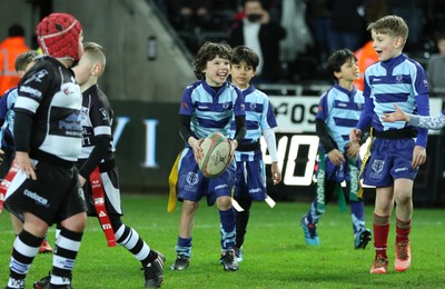 240318 - Ospreys v Leinster, Guinness PRO14 - Half Time Tag matches