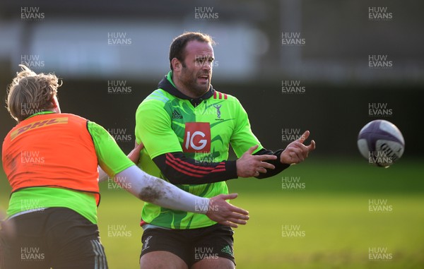 130116 - Harlequins Rugby Training -Jamie Roberts during training