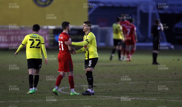 300121 - Harrogate Town v Newport County - Sky Bet League 2 - Players after the final whistle