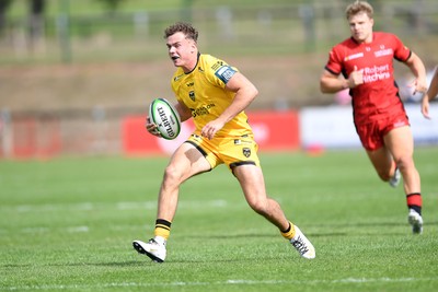 060925 - Hartpury College v Dragons RFC - Preseason Friendly - Rhys Cole of Dragons