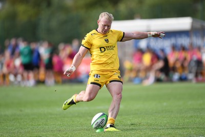 060925 - Hartpury College v Dragons RFC - Preseason Friendly - Tinus De Beer of Dragons kicks the conversion