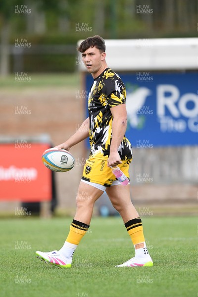 060925 - Hartpury College v Dragons RFC - Preseason Friendly - Harri Ackerman of Dragons