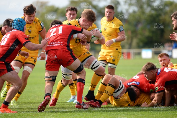 060925 - Hartpury College v Dragons RFC - Preseason Friendly - Matthew Screech of Dragons scores a try