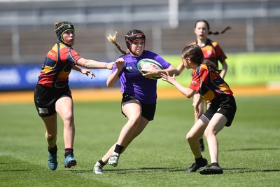 060525 - Haverfordwest High v Ysgol Godrer Berwyn - Girls Schools U12s Cup Final - Grace Busby of Haverfordwest
