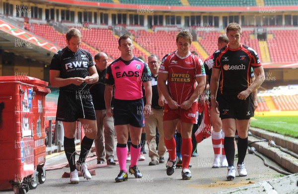 300913 - Heineken Cup Launch -Alun Wyn Jones, Matthew Rees, Jonthan Davies and Andrew Coombs walk out for the photocall