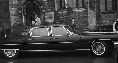 060375 - Dr Henry Kissinger visit to Cardiff for the ceremony to give Jim Callaghan the Freedom of the City  US Secretary of State Dr Henry Kissinger's car parked at Cardiff Castle 