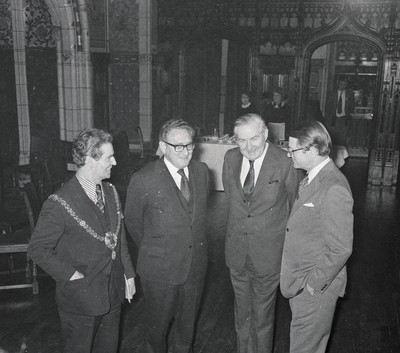 060375 - Dr Henry Kissinger visit to Cardiff for the ceremony to give Jim Callaghan the Freedom of the City  L-rLord Mayor of Cardiff Albert Hush, US Secretary of State Dr Henry Kissinger,Foreign Secretary Jim Callaghan and US Ambassador Elliot Richardson at Cardiff Castle