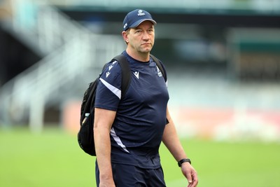 270326 - Hollywoodbets Sharks v Cardiff Rugby, United Rugby Championship - Corniel Van Zyl, Head Coach of Cardiff Rugby arrives