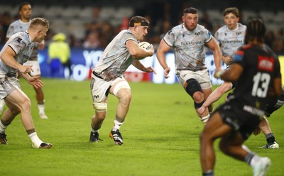 090525 - Hollywoodbets Sharks v Ospreys - United Rugby Championship - Morgan Morse of the Ospreys