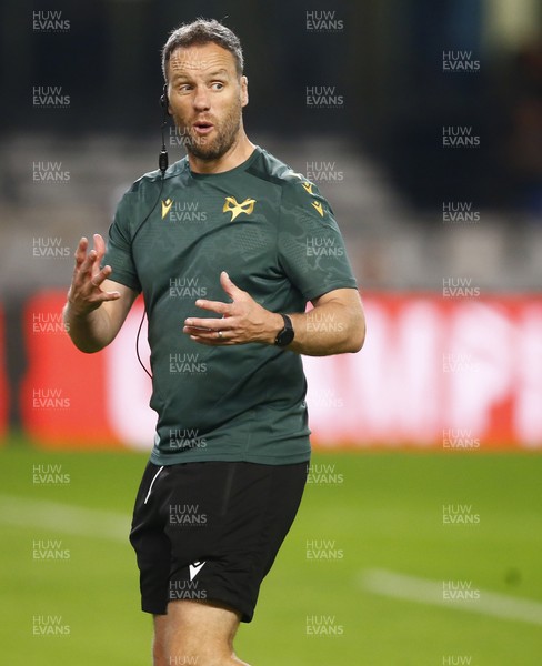 090525 - Hollywoodbets Sharks v Ospreys - United Rugby Championship - Mark Jones (Head Coach) of the Ospreys