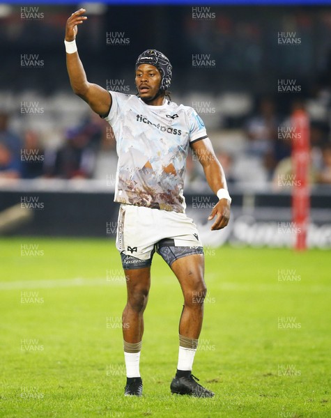 090525 - Hollywoodbets Sharks v Ospreys - United Rugby Championship - Daniel Kasende of the Ospreys
