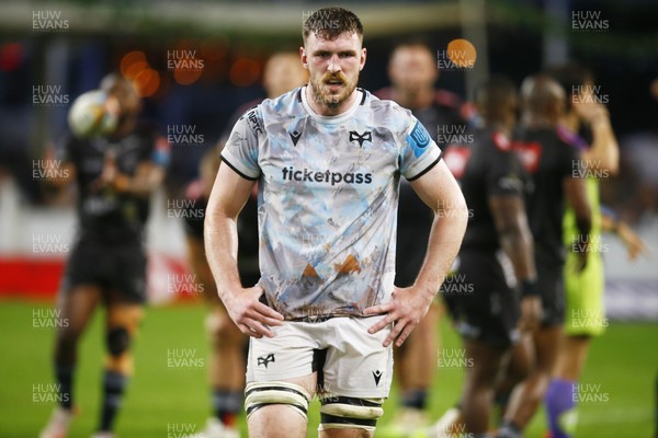 090525 - Hollywoodbets Sharks v Ospreys - United Rugby Championship - James Ratti of the Ospreys