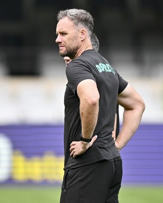 260926 - Hollywoodbets Sharks v Ospreys - United Rugby Championship - Mark Jones, Head Coach of Ospreys