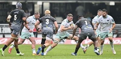 260926 - Hollywoodbets Sharks v Ospreys - United Rugby Championship - James Ratti of Ospreys